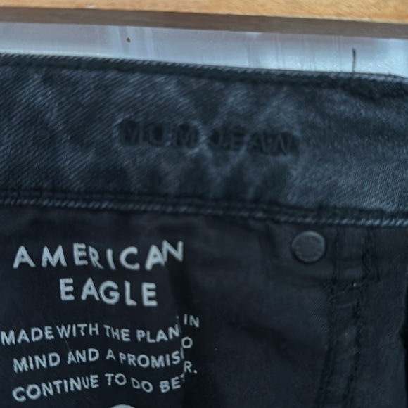 American Eagle - Mom Jean - Picture 6 of 6